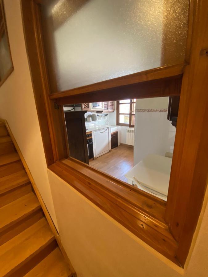 Villa Paraes Nava Exteriör bild